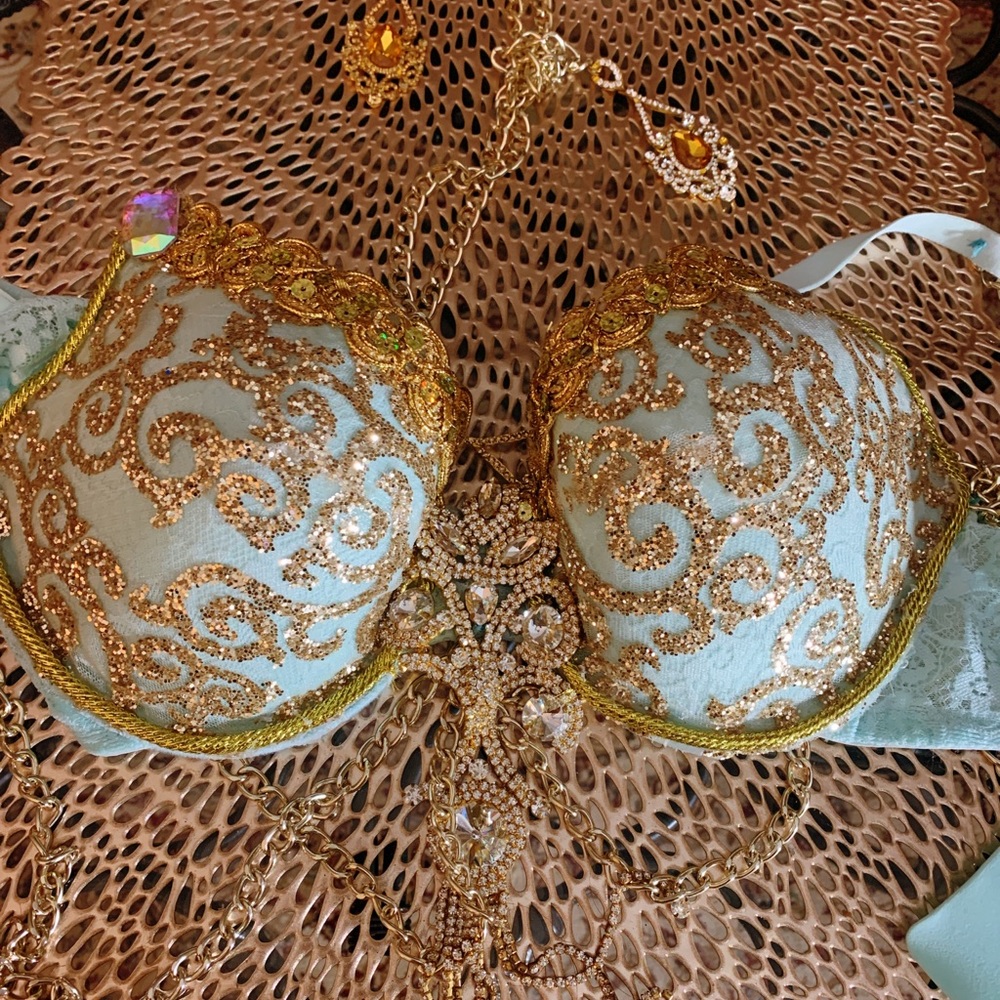 Multi-Layered Chain Exotic / Rave / Costume Bra